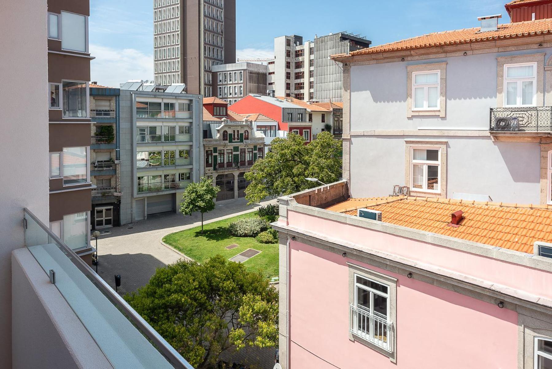 Big Families & Groups Bonjardim Views 5 Bedrooms 3 Bathrooms Porto Zewnętrze zdjęcie